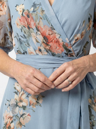 Robe Maxi à Enveloppe à Col en V Floral Camille